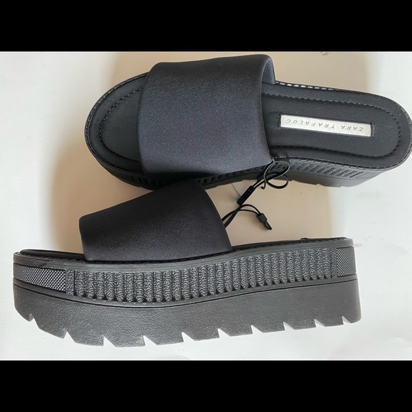 ✨BRAND NEW✨ ZARA TRF BLACK 90's PLATFORM SANDALS Y2K LOOK - Picture 9 of 10